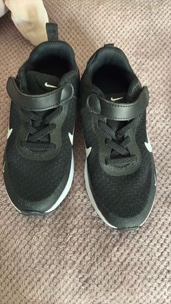 Nike shoes 10c