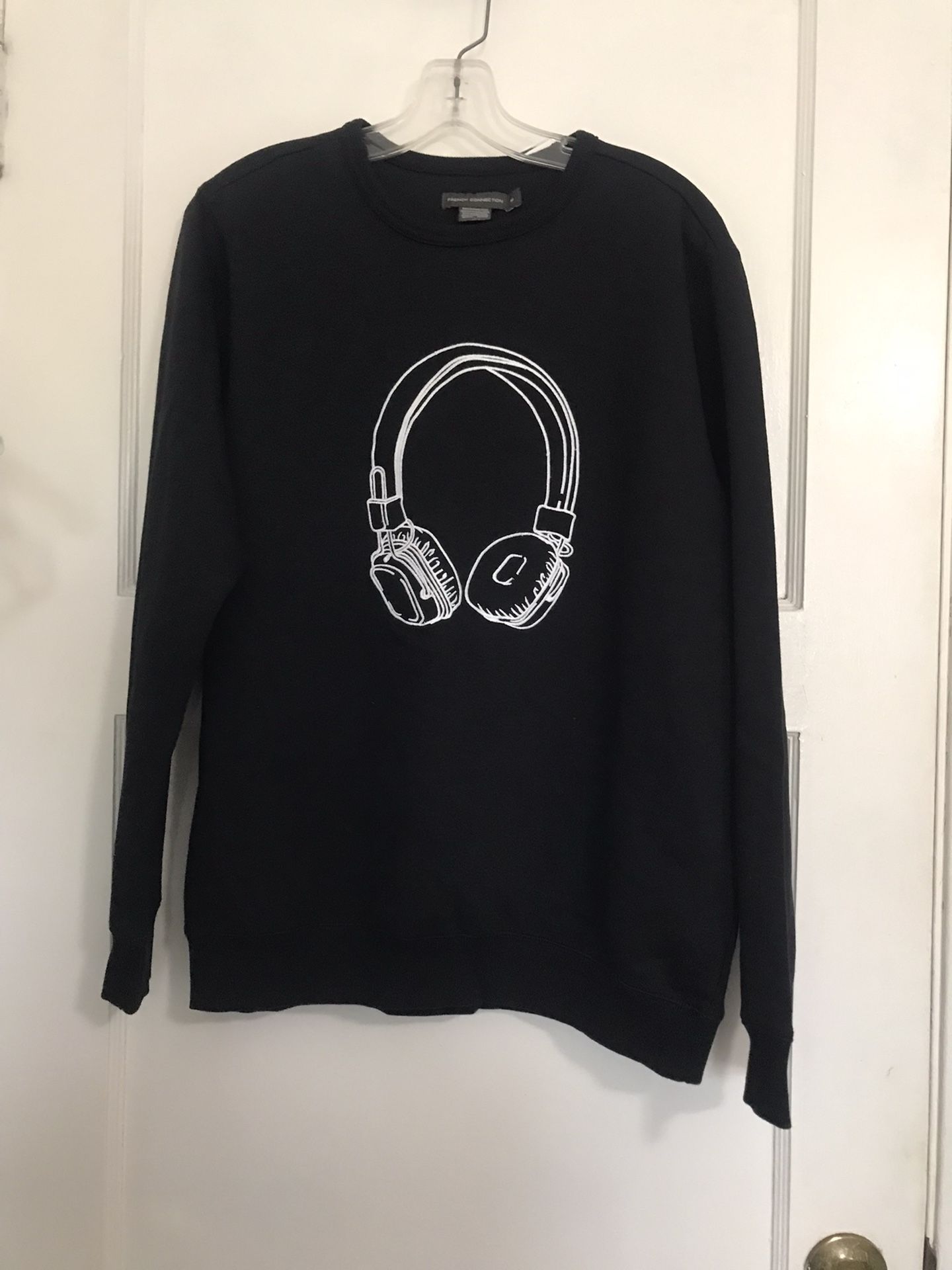 โ๏ธMens Black Headphones Sweatshirt ๐