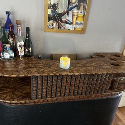 Wooden Bar 