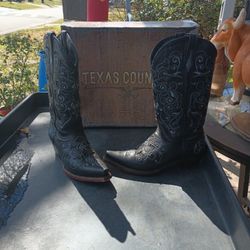 Cowgirl Boots 