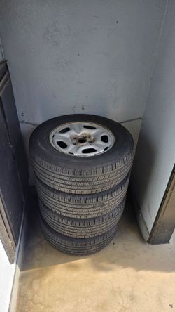 Son 15x6 son 215/70R15