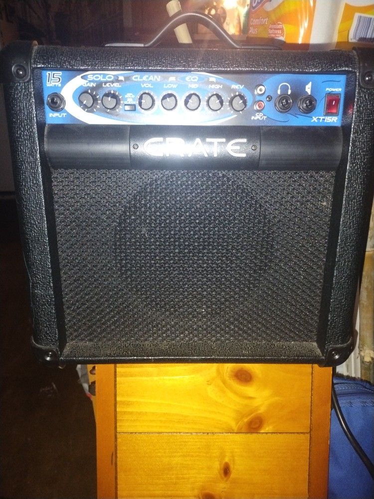 Crate 15 W Amp