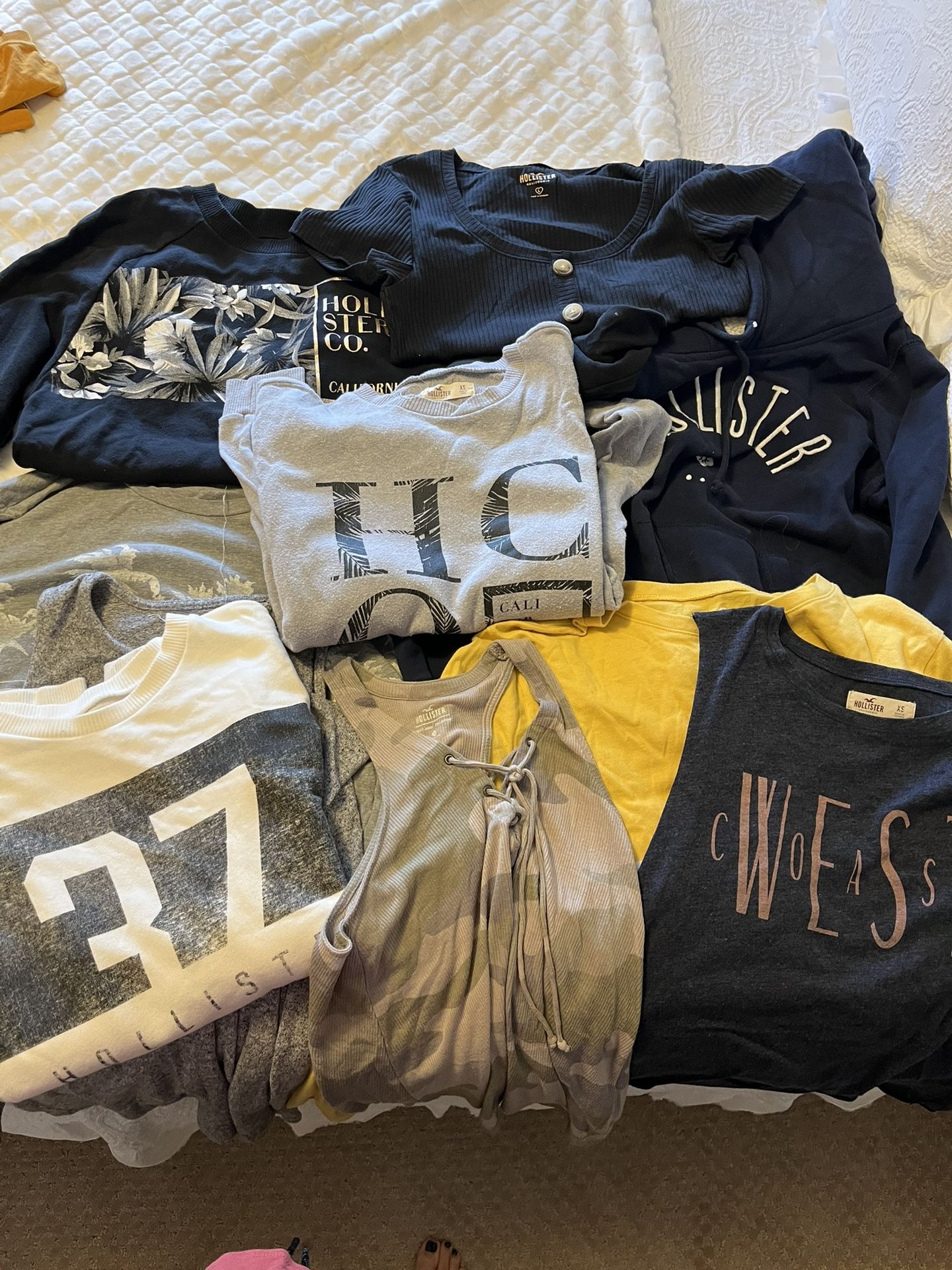 Hollister Clothes