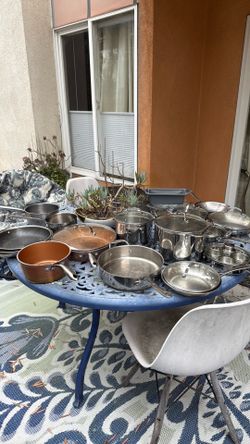 FREE Pots and Pan - variety of sizes