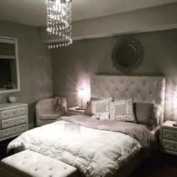 Baxton Tufted Crystal White Bedroom Set! Amazing Deal! 