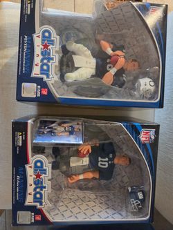 All Star Vinyl Peyton & Eli Manning NFL Figures Set