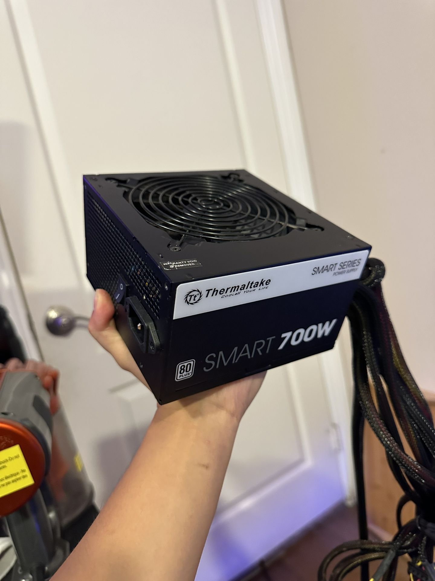 700W PSU