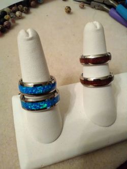 Men's and women's rings