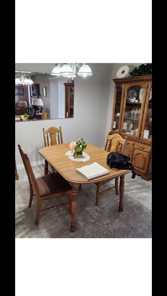 Broyhill China Cabinet With Every On Picture Included But The Dishes