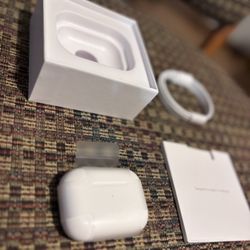 Air Pods Generation 2 Wireless Charging Case