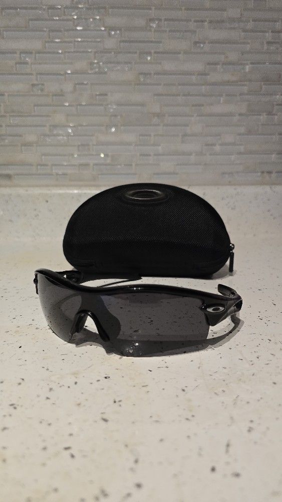 Oakley Radar Sunglasses