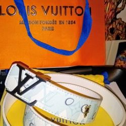 EUC White And Baby Blue Louis Vuitton Bel T With The Silver Stud And Silver Buckle