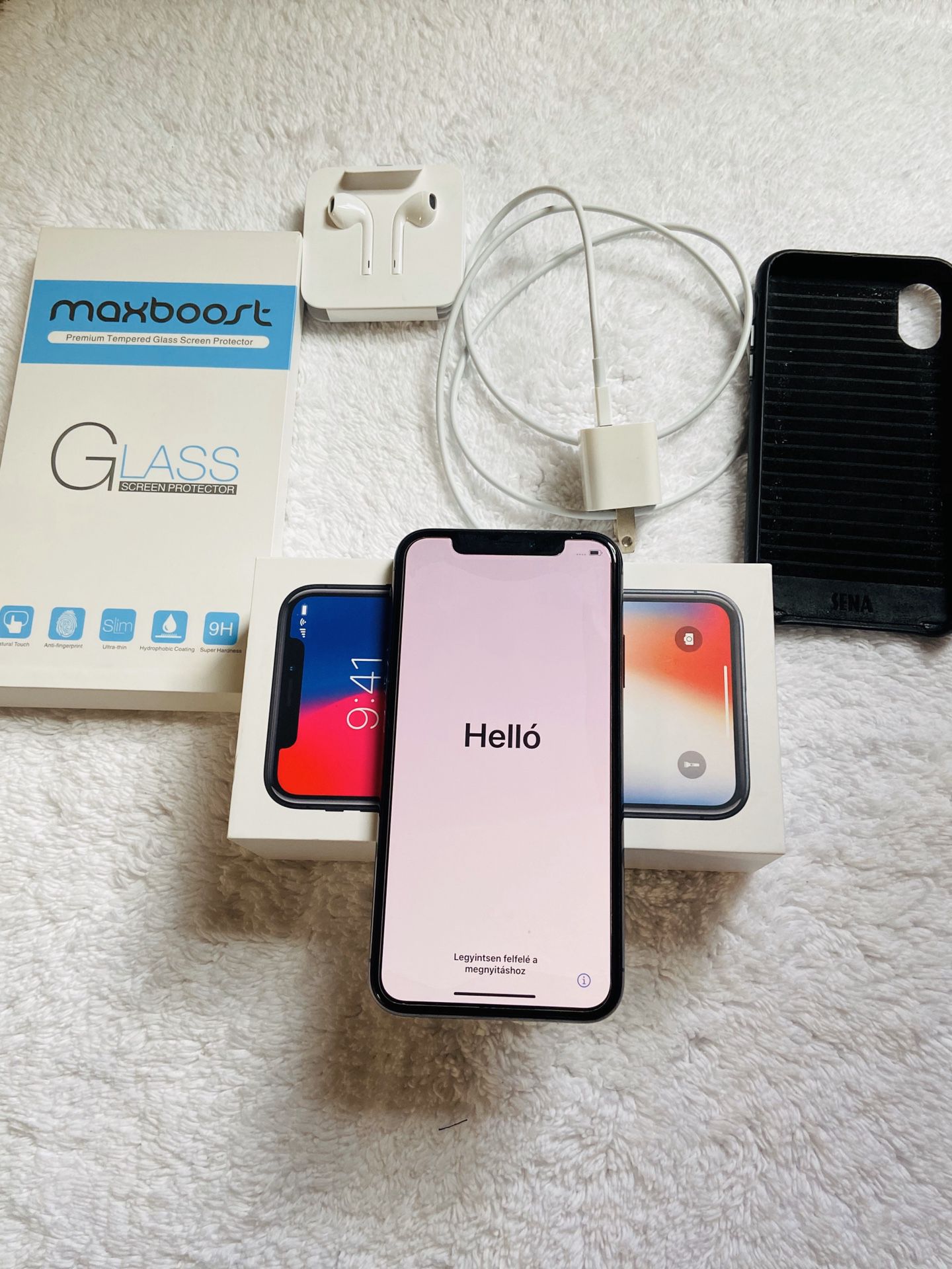 iPhone X - Space Gray, 256GB, Unlocked , Used with Box and Accessories