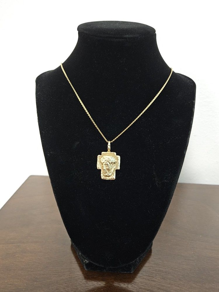 14kt Gold Jesus Head Pendant