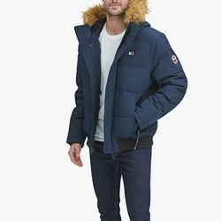 Tommy Hilfiger Men's Arctic Cloth Quilted Snorkel Bomber Jacket Large