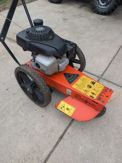 Echo Trimmer/Weed Wacker/Field Mower/Lawnmower