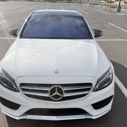 2016 Mercedes Benz C300  