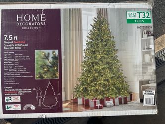 New Home Decorators Grand Fir 7.5ft With Remote.