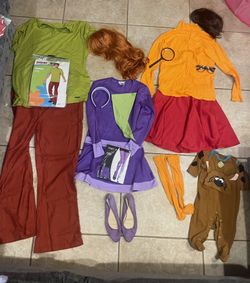 Scooby Doo Family Costumes