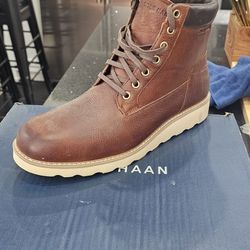 COLE HANN BOOT Size 11