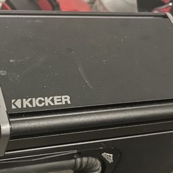 Kicker Amp