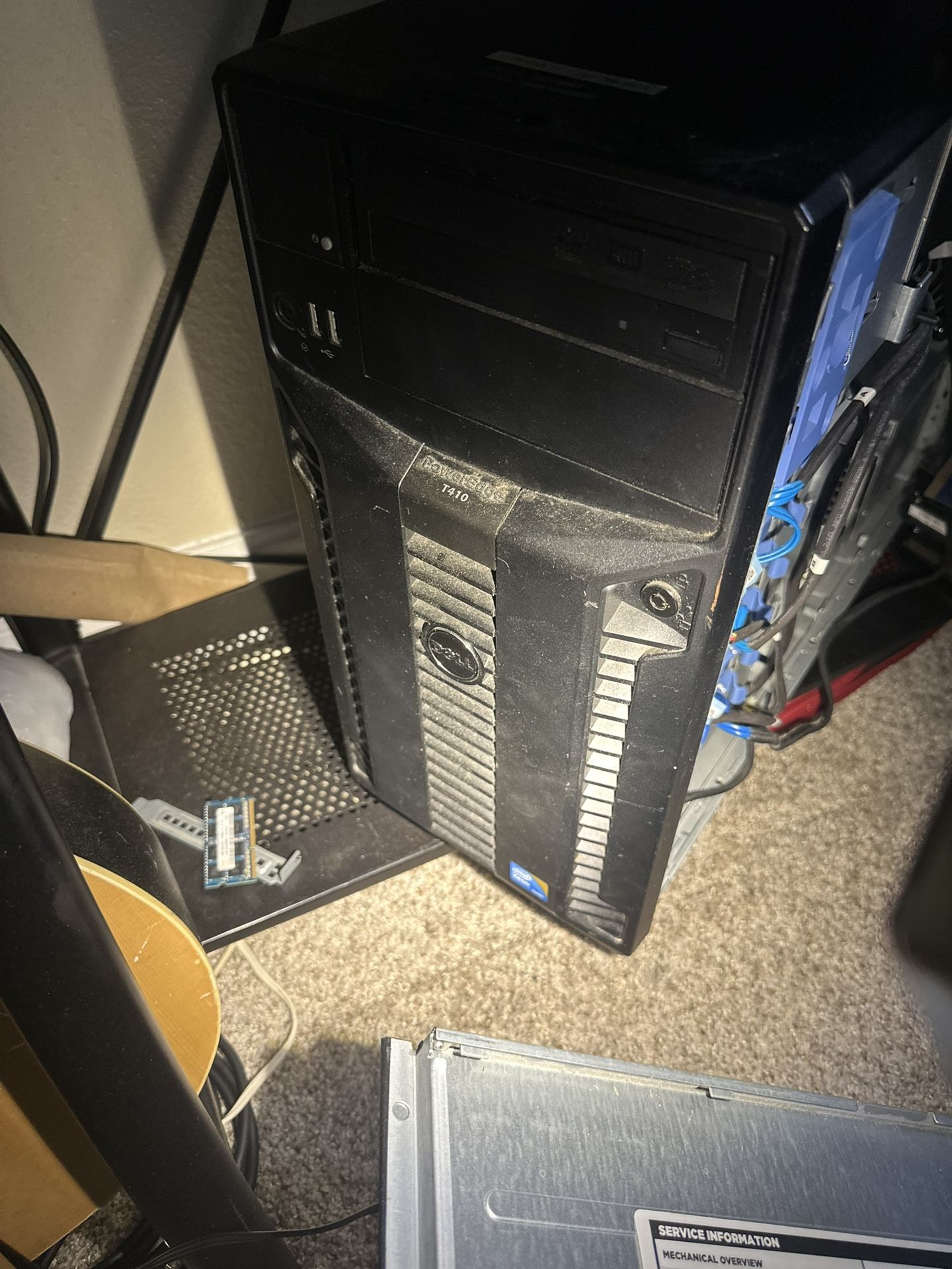 Computer server