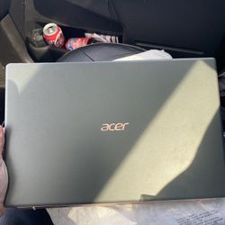 Acer Swift 5 Limited rose gold edition