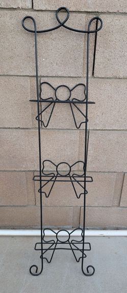 Vintage-style 3-tier vertical metal plate rack / display holder