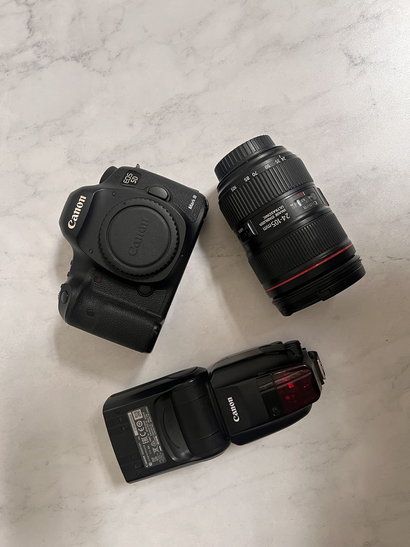 Canon 5D Mark lll With 24-105mm F4 Lens With Canon Speedlite
