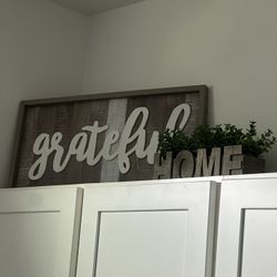 Grateful + Home Decor Signs 