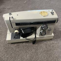 Kenmore Sewing Machine 
