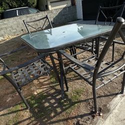 Patio Table And Chairs 