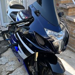 2005 Gsxr750