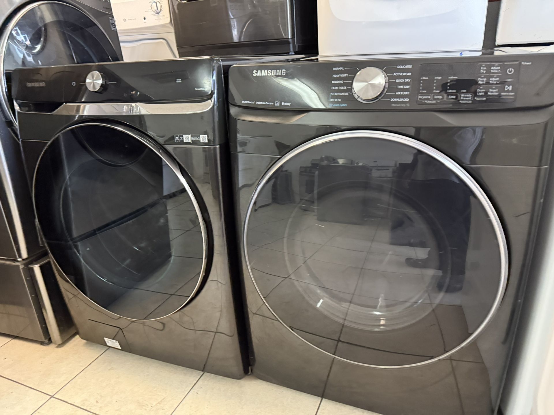 Samsung Washer And Gas Dryer Set