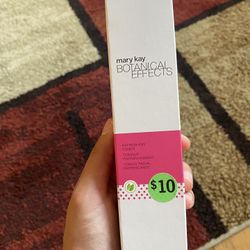 Brand New Mary Kay Botanicals Refreshing Toner! Only $10! Leaves Skin Clean And Refreshed! 100% Money Back Guarantee! 