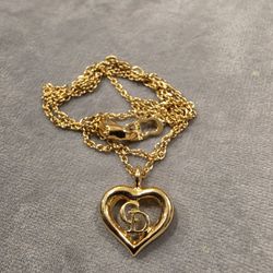 Christian dior rare vintage gold heart pendant