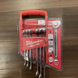 milwaukee standard wrench set 