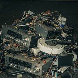 ♻️ FREE E-Waste Pickup: Save on Recycling Fees! Electronics / Roombas