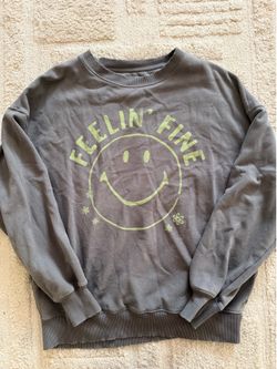 Women’s sweatshirt