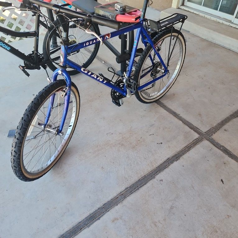 giant bicycles albuquerque Giant Iguana Mtn Rigid Fork Bike for Sale in Albuquerque, NM