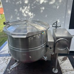 Cleveland KGL-40 Natural Gas 40 Gallon Tilting Steam Kettle