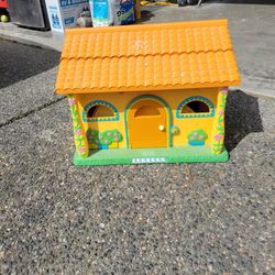 Dora The Explorer  House