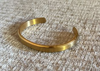JAXXON Gold Cuff Bracelet Stainless Steel