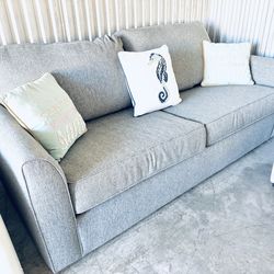 Stunning Upscale Robb & Stucky Modern Coastal Queen Sleeper Sofa(Mattress Never Used)