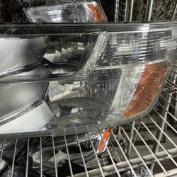 09-18’ Dodge Ram 1500 headlights