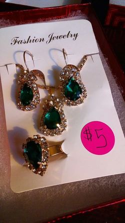 Jewelry set