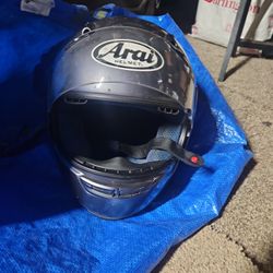 Arai Quantum F HELMET Xl