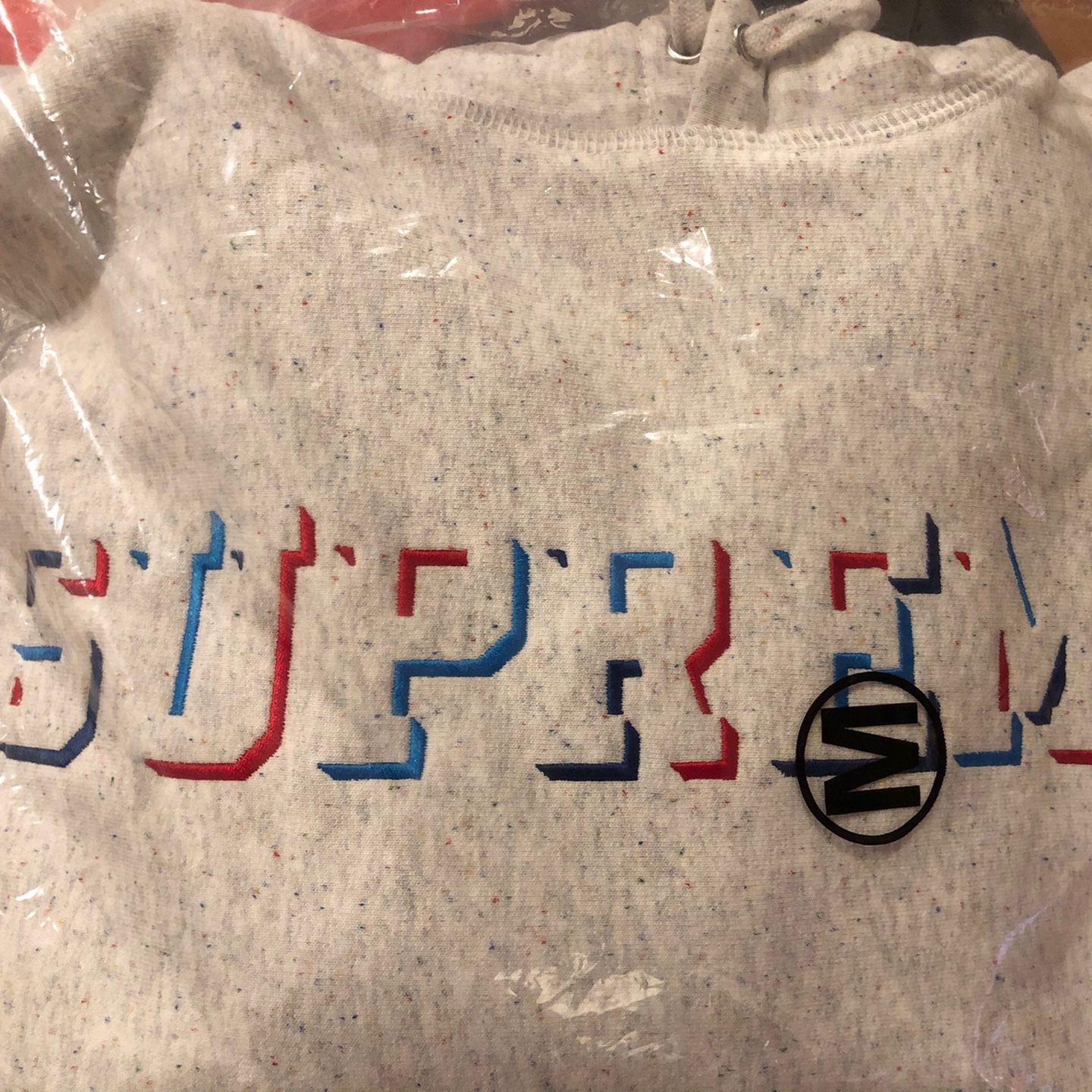 SUPREME HOODIE