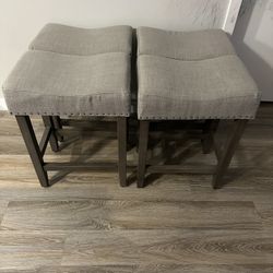 Bar Stools  (Total 4 ) 