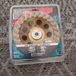 Makita 7 in. Turbo 24 Segment Diamond Cup Wheel